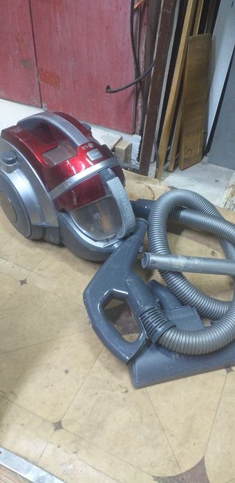 Пылесос фирмы LG