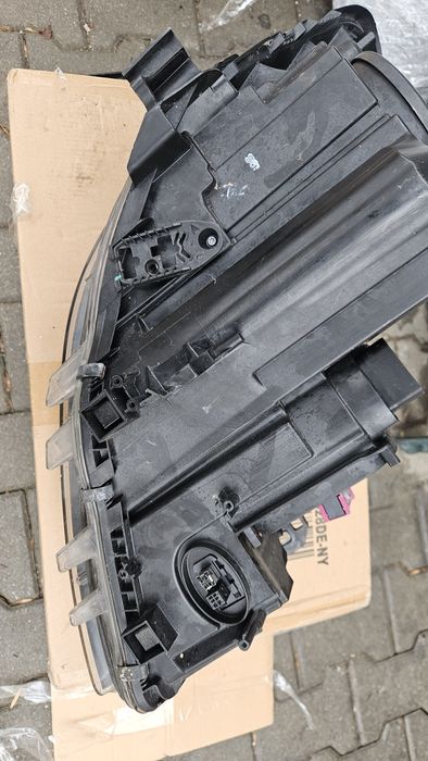 Ляв Фар за Mercedes B-klas w246(Дефектен)