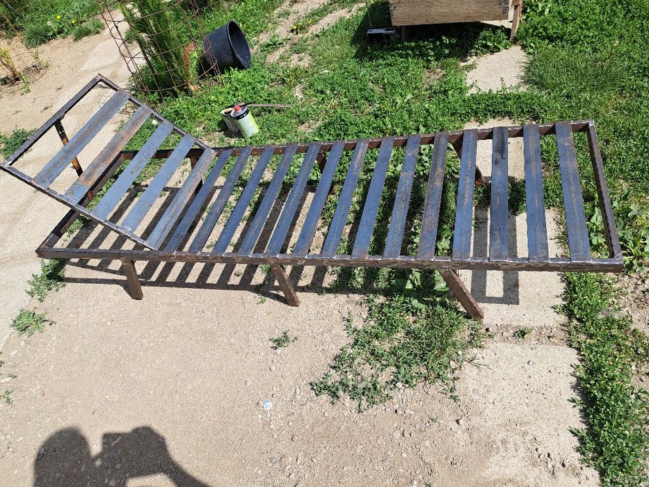 Șezlong metalic din fier forjat