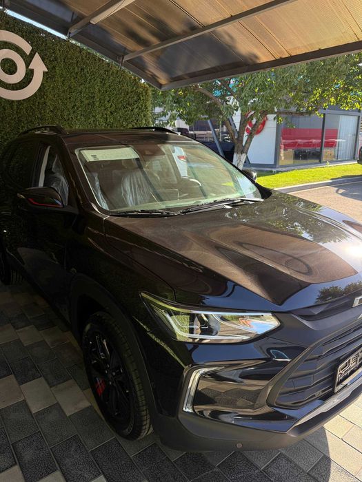 Tracker Redline 2026