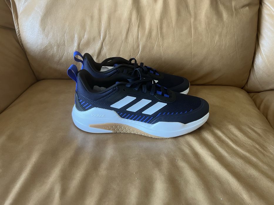Маратонки Adidas Trainer V