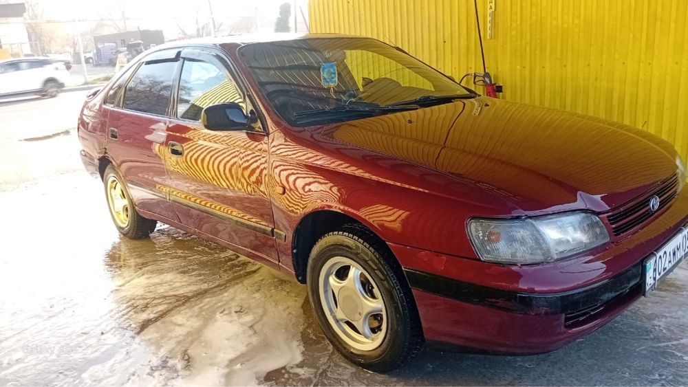 Продам Тайота Карина Е