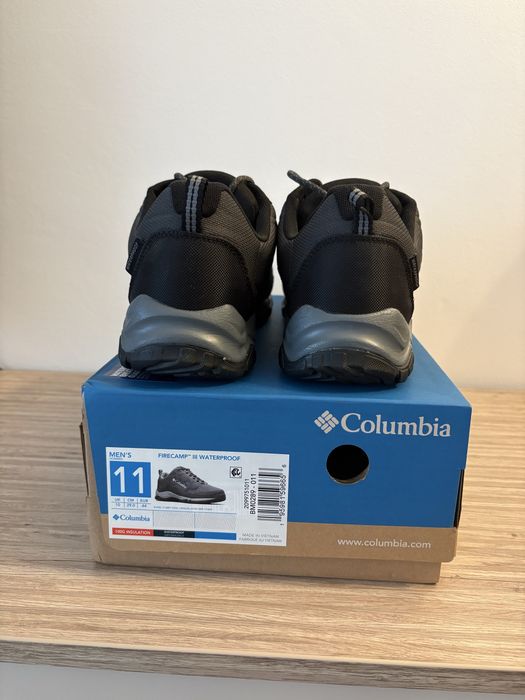 Vand pantofi drumetii Columbia