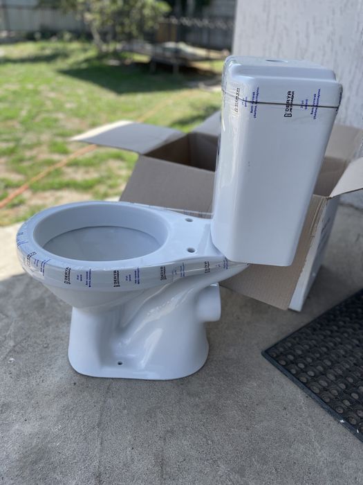 Новый напольный унитаз