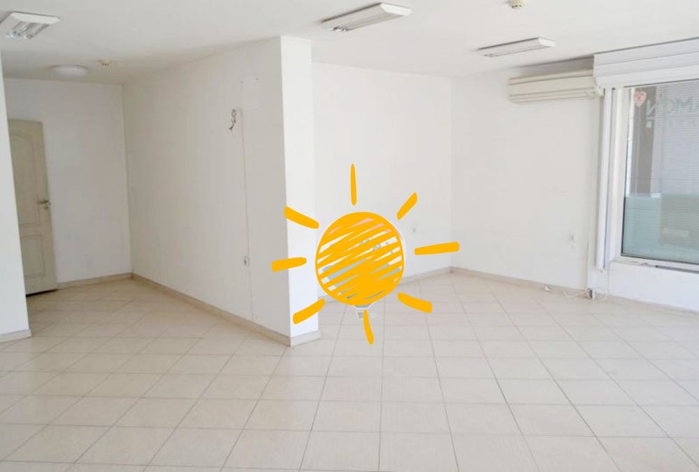 Дава се под наем Магазин в Пловдив, Център - 51 кв.м за 405.45 € - Снимка #6