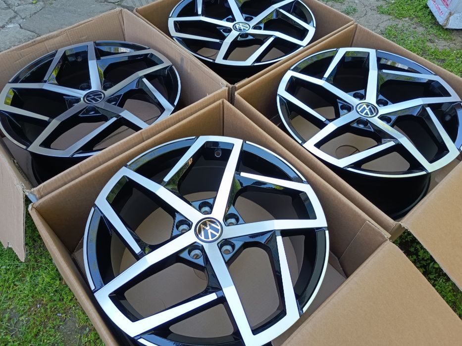 Джанти VW GTI 18" 5х112 Фолксваген Голф Пасат 5x112