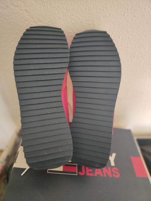 Мъжки маратонки нр.42,нови?