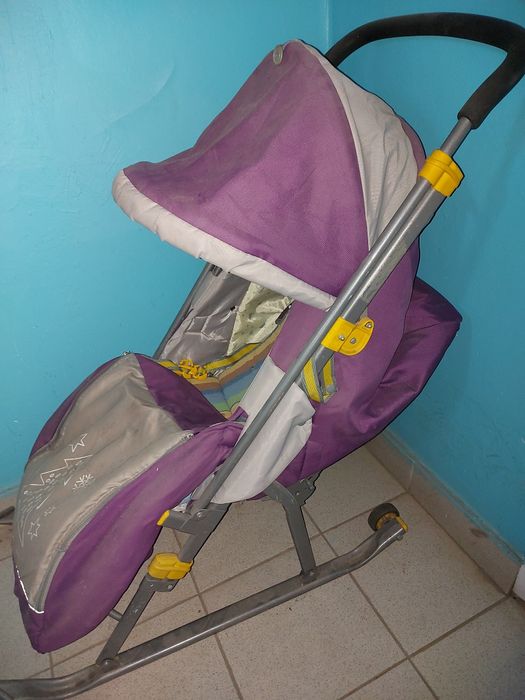 Детские коляски, кроватки