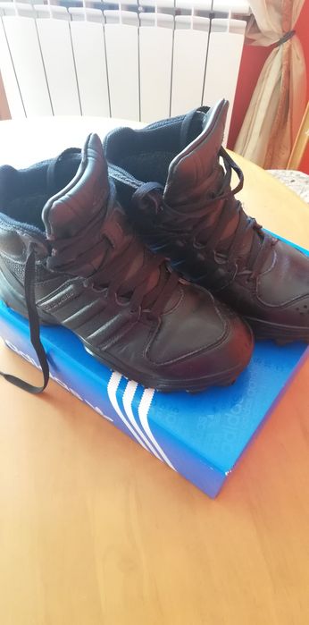 Зимни маратонки/боти Adidas 36.5