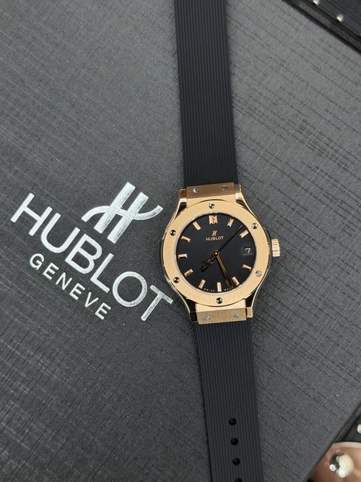 Hublot Classic Fusion Lady  33mm  Gold
