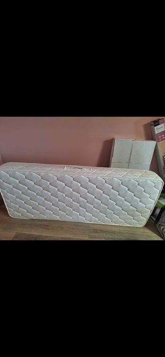 Матрак за единично легло