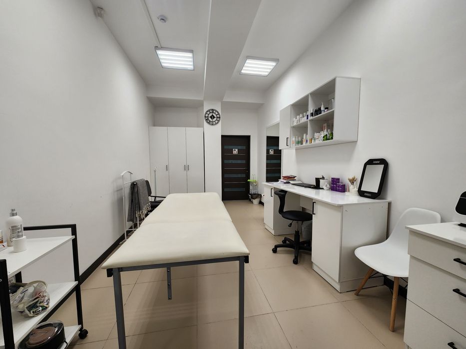 Сдаётся в аренду косметологический кабинет