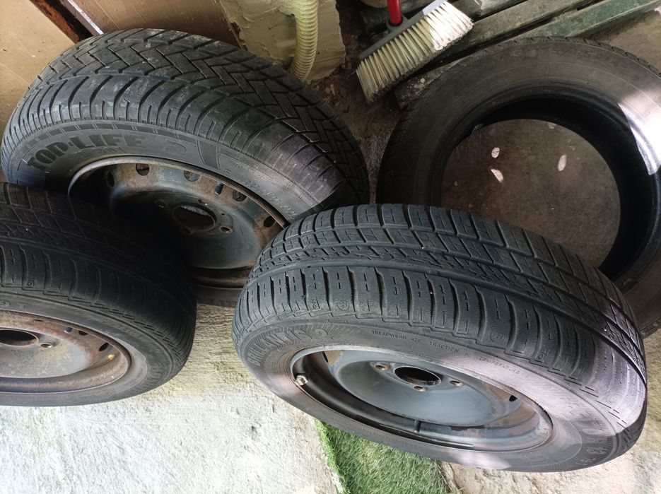 Джани и гуми с джанти зимни гуми 13"