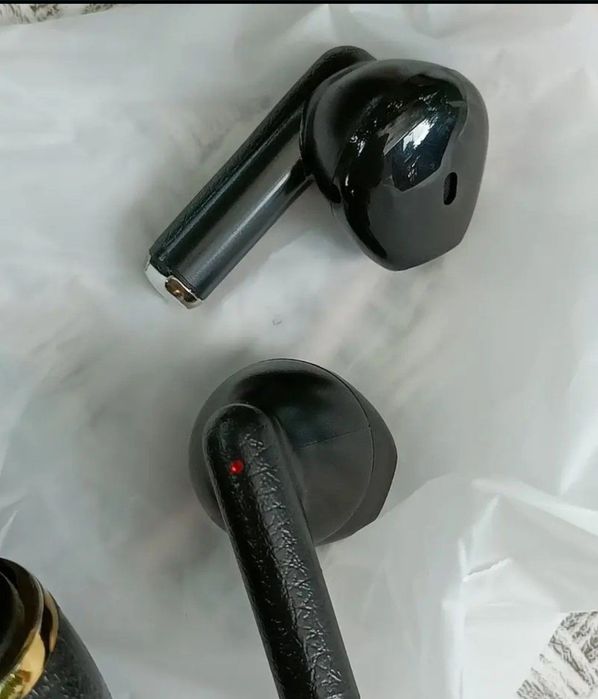 Наушник сатылады