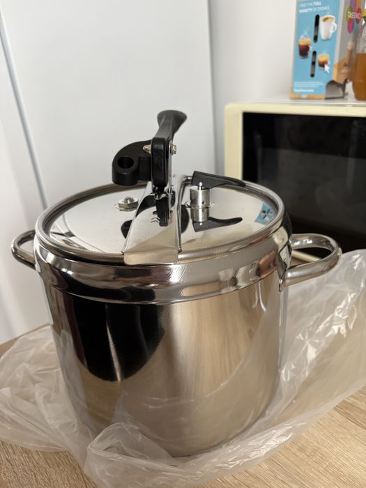 Oala sub presiune 7L