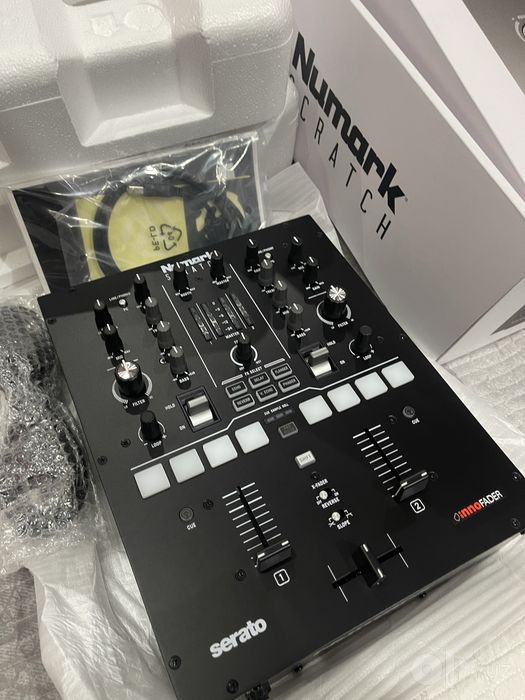 Numark Scratch Mixer