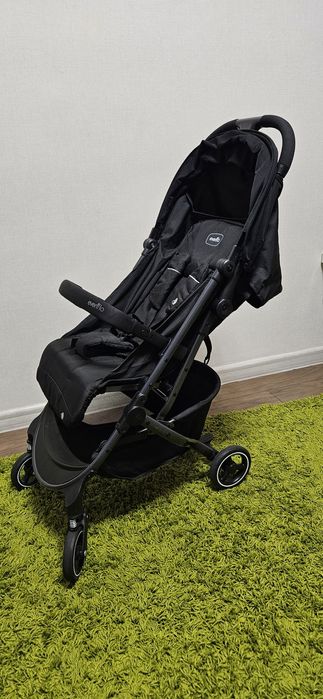 Коляска прогулочная Evenflo Rever