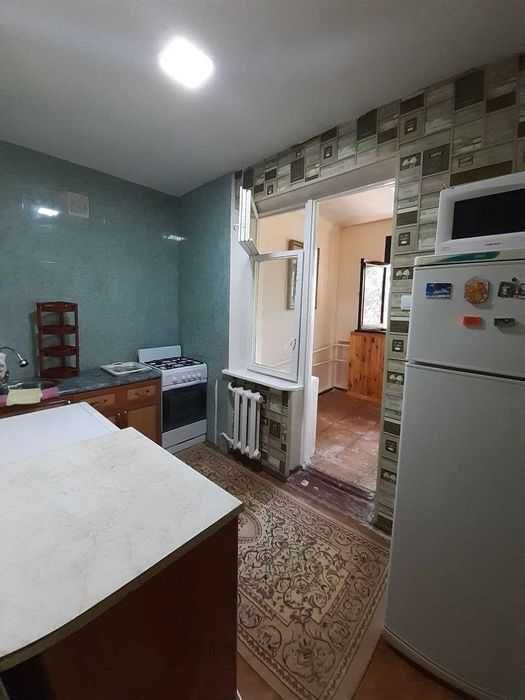 Цум сдается квартира 2/4/4 65м2.