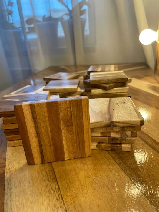 Suporti pahare din lemn natur / set cadou