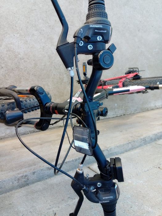 Vând bicicleta Zundapp full suspenson