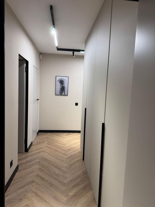 Дава се под наем Тристаен апартамент в София, Дианабад - 140 кв.м за 1346.4 € - Снимка #10