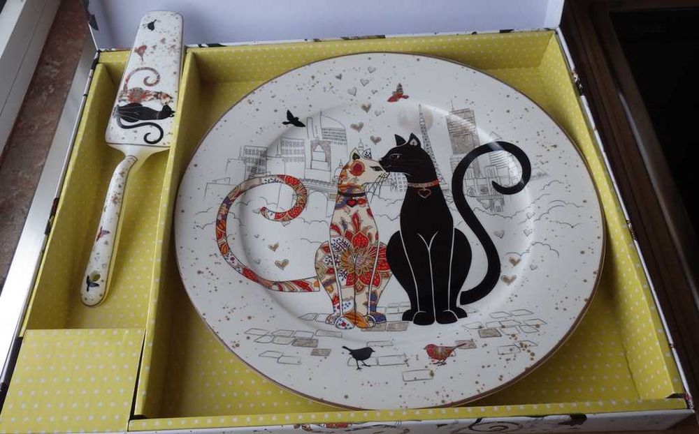 Порцеланов трапезен комплект от серията „Cat Collection” + бонус