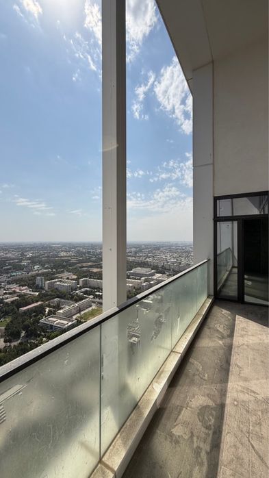 Продажа Дуплекс квартира Nest one 5/44-45/51 вид на Хумо арена VIP