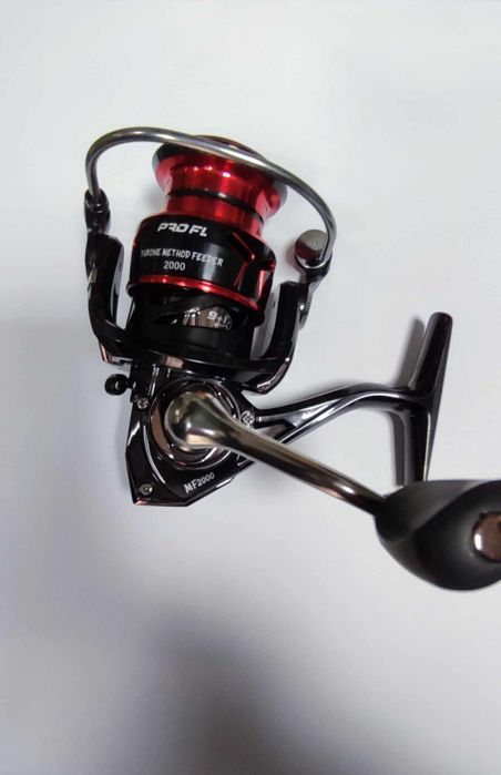 РАЗПРОДАЖБА макара Fl Throne Method Feeder