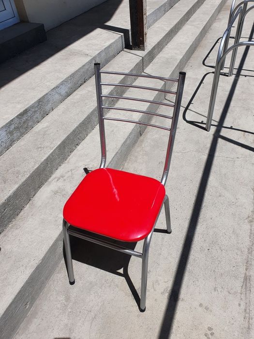 Stol stullar siz istagan kòrinishda tayyorlab beramiz