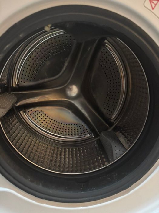 Комбинирана пералня със сушилня