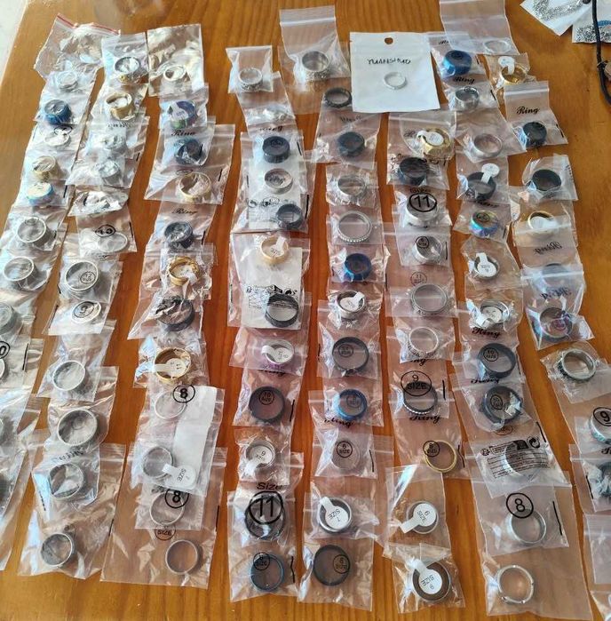 Пръстени и халки