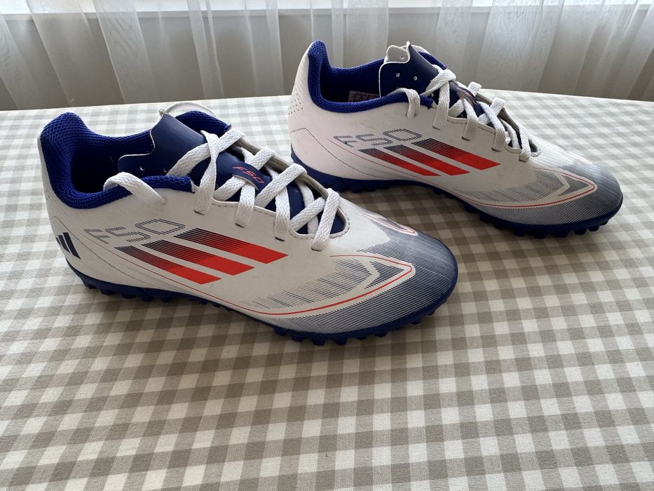 Детски стоножки ADIDAS F50 CLUB TF J IF1391