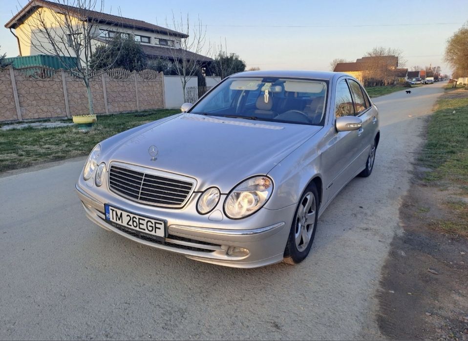 Vand mercedes E220 W211 2.2