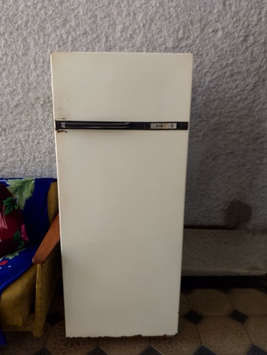 Продам холодильник Sino