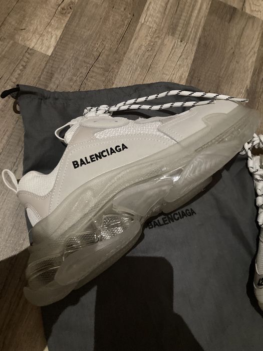 Adidasi Balenciaga Triple S Premium! Nr. 42 si 41