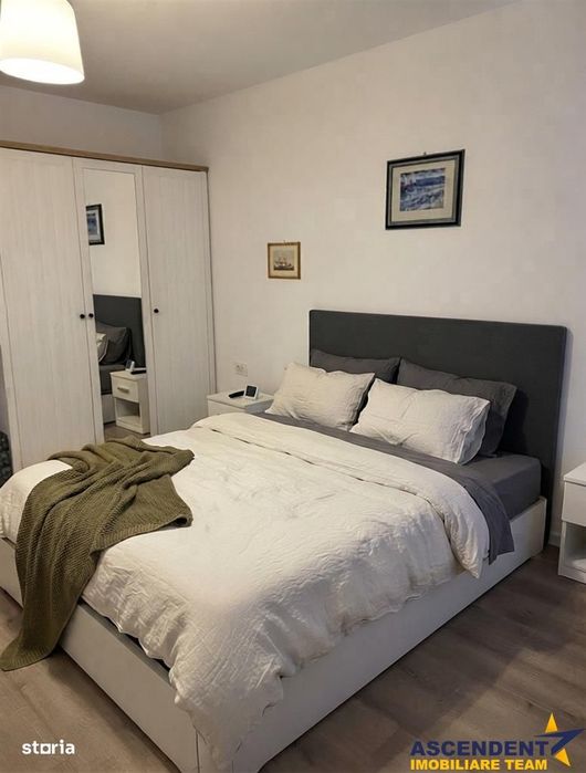 Kasper - Coresi, mobilat, utilat, loc parcare, boxa, Tractorul, Brasov — fotografia 3