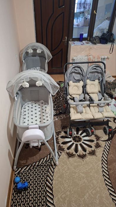 Ikkita belanchak va egizak kolyaska