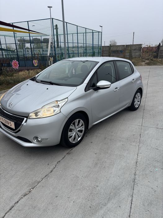 PEUGEOT 208 2012 — imagine 2