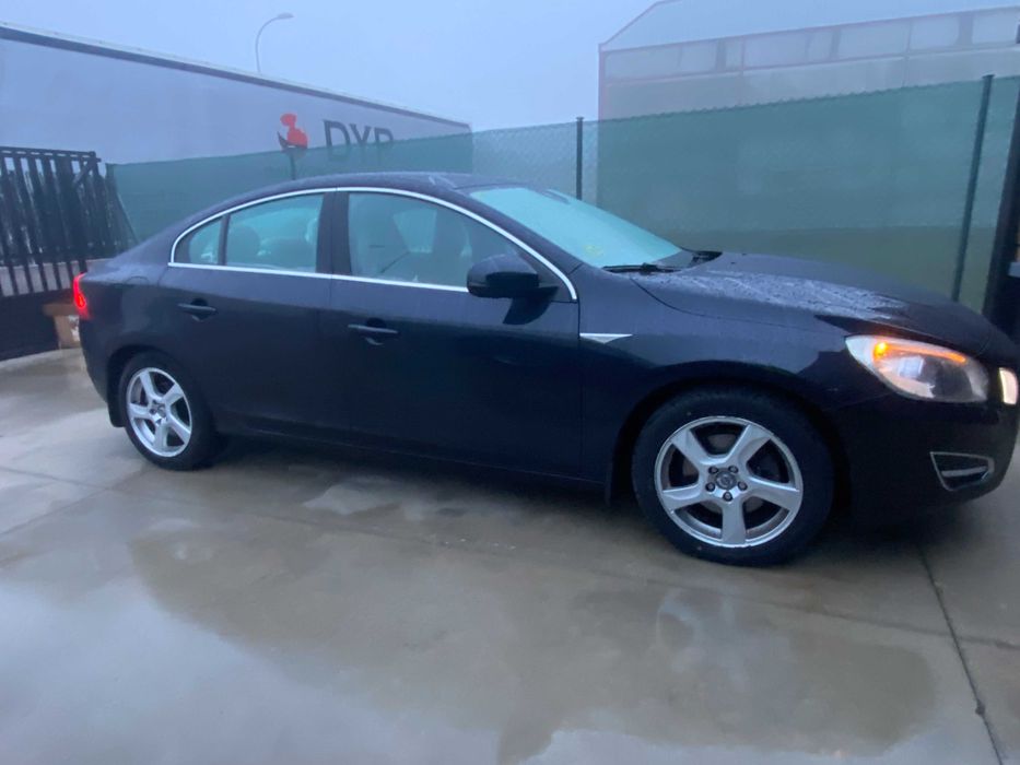 Volvo S60-RDesign,DRIVe Diesel 2.0 D3, 5 cilindri-163Cp_motor Volvo