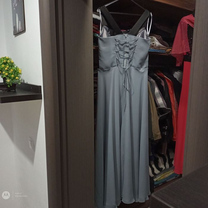 De vânzare rochie de nașa