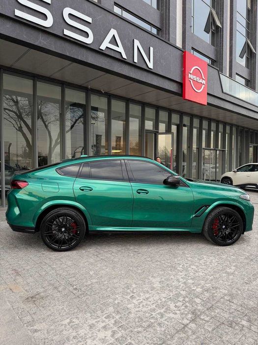 Продам BMW X6M Competition в идеале , официальный