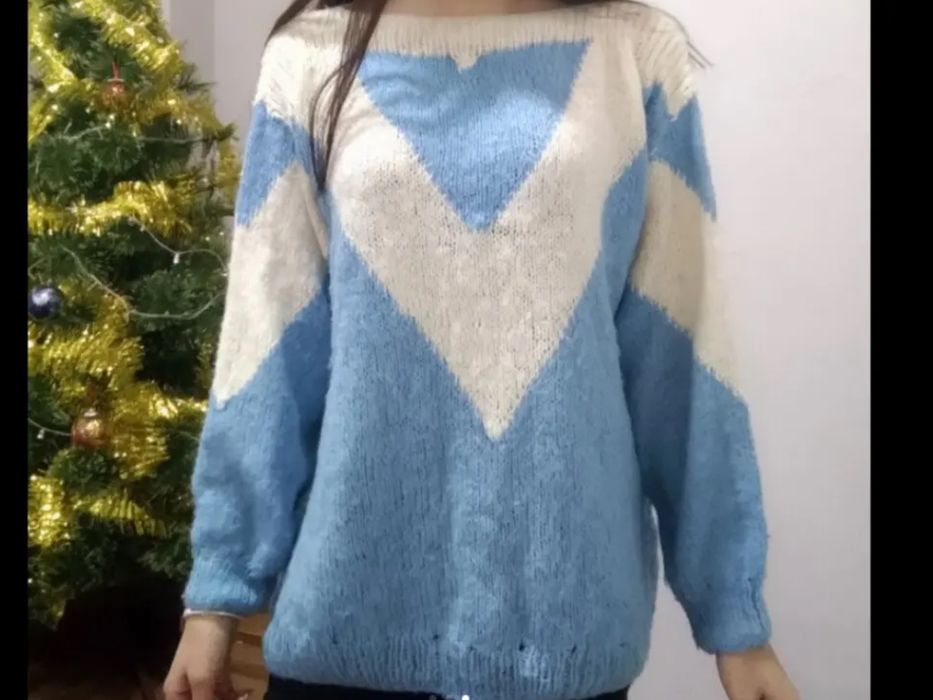 Продам кофточку