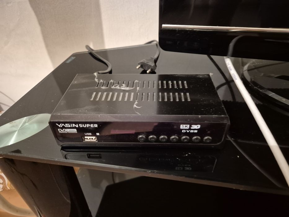 Телевизор Haier L26A8