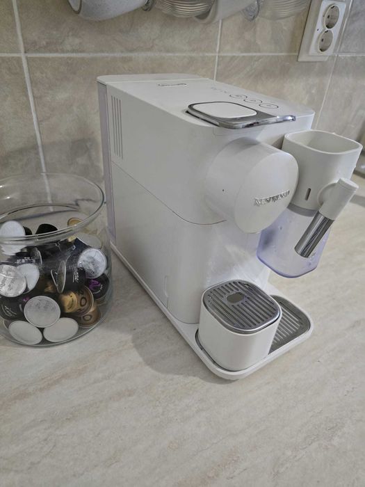 Expressor capsule Nespresso Lattissima Evolution