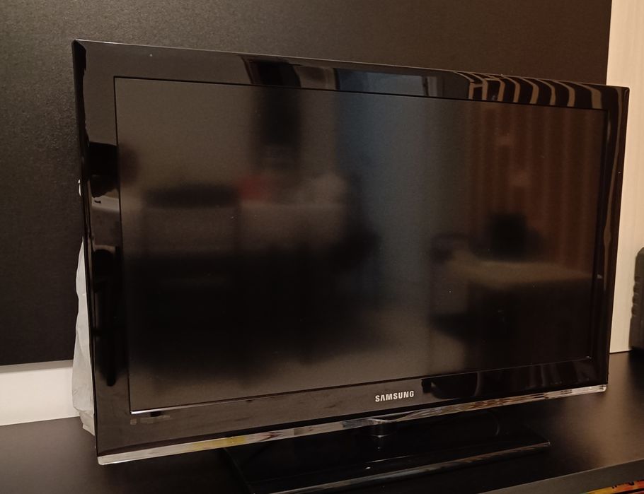 Телевизор Samsung LE32C530