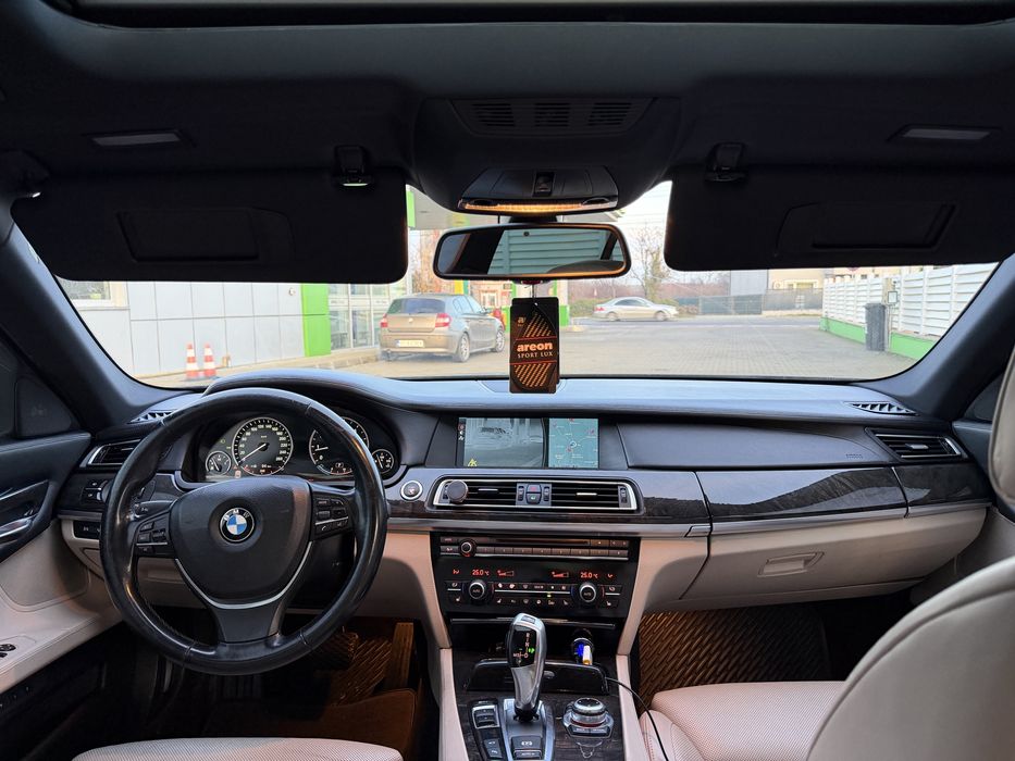 Bmw 750Li 2012 Avariat