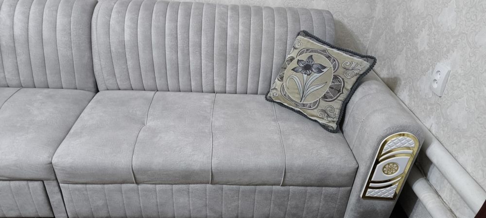 Продам диван в хорошем состоянии