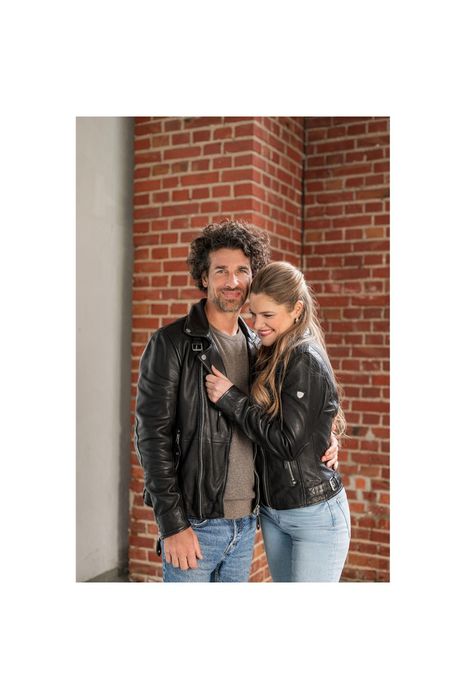 Geaca de Piele Barbati Mauritius Neagra Mavric