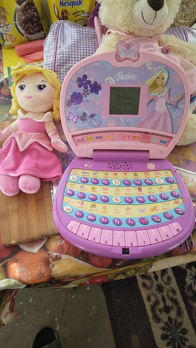 Vând jucarii pentru copiii ieftin la 200 de lei