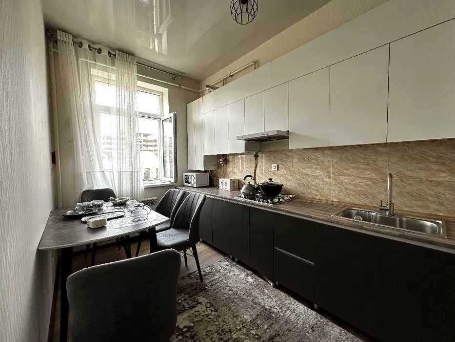 СРОЧНО только для семей сдаётся  4Х комнатная квартира на Юнусабаде!